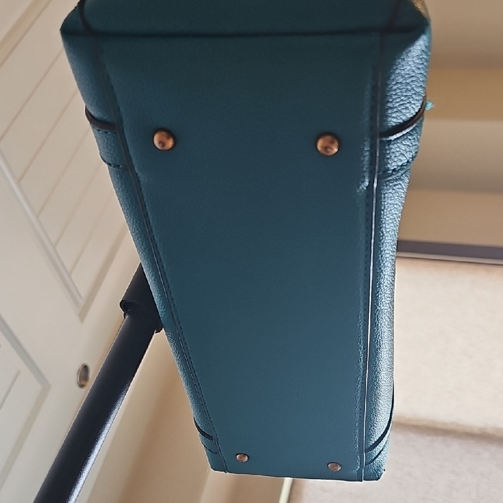 GUESS Teal Tote Bag - Picture 7 of 12
